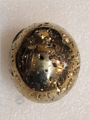 FF08 PYRITE STONE BALL /lb.
