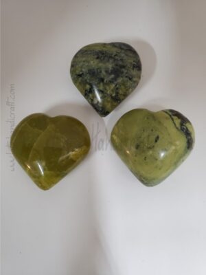 FH3 SERPENTINE STONE HEART SHAPE /lb.