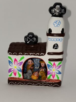 GB012 HAND PAINTED CERAMIC NATIVITY H:3.6 in.