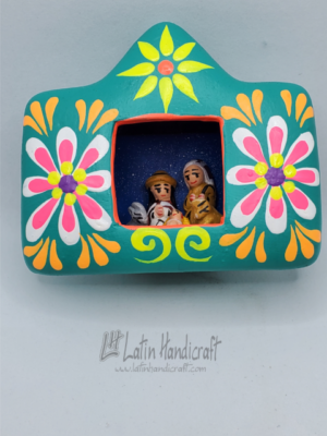 GB027 HAND PAINTED CERAMIC NATIVITY H:3.2 in.