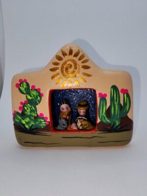GB029 HAND PAINTED CERAMIC NATIVITY H:3.2 in.