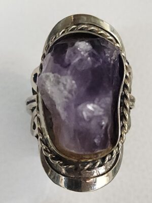 HE20 PERUVIAN RING WITH NATURAL AMETHYST STONE