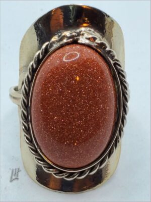 HE06 PERUVIAN RING WITH GOLDEN RAIN COLOR STONE