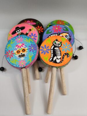 CI008 A DOZEN ASSORTED SPIN HAND DRUM "DAMASA" H: 7.5 in.